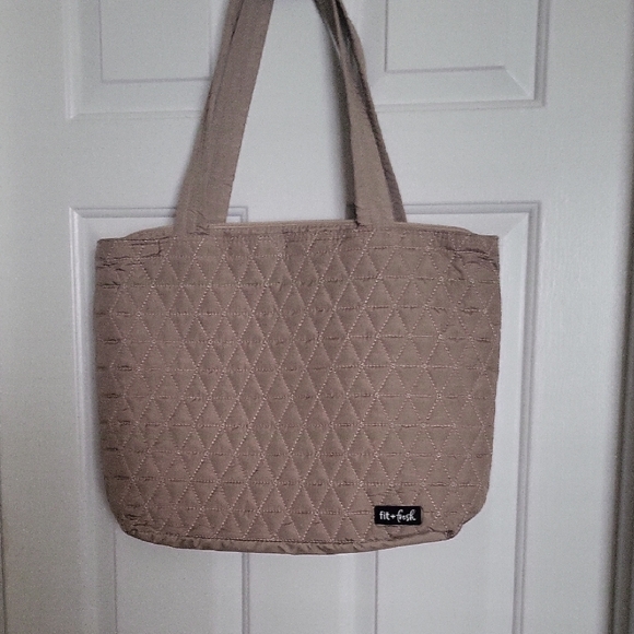 Fit & Fresh Quilted Tan Tote Bag with Insulated interior - Picture 6 of 12